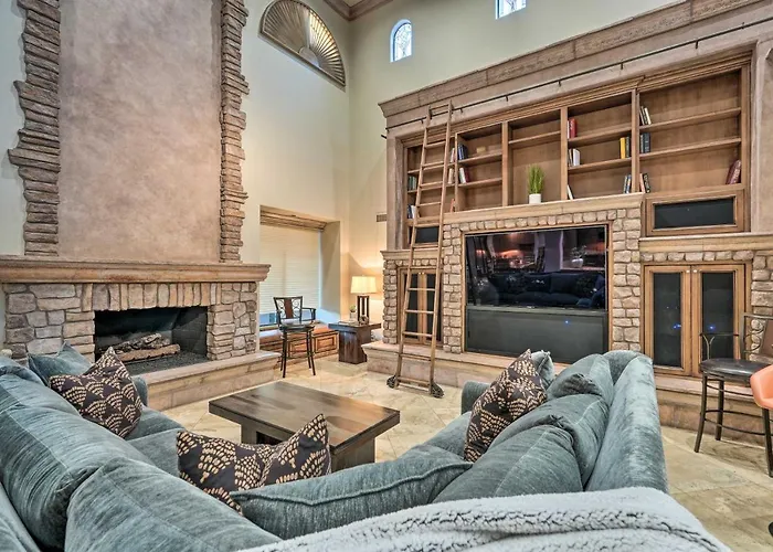 Outdoor Oasis, Games! Paradise Valley Group Holiday home Scottsdale