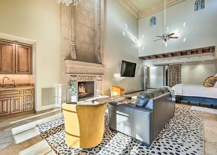 Outdoor Oasis, Games! Paradise Valley Group Holiday home