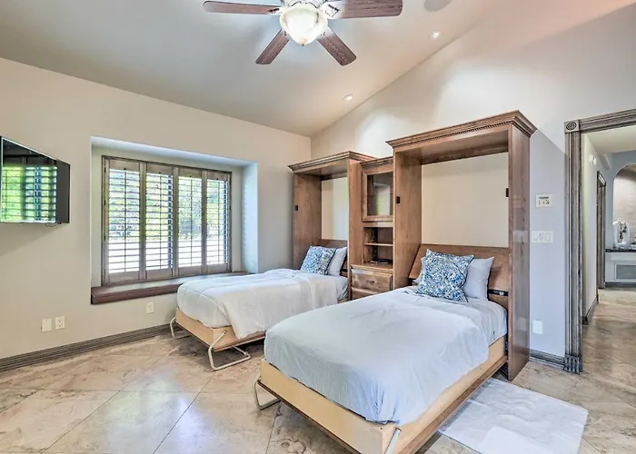 Outdoor Oasis, Games! Paradise Valley Group