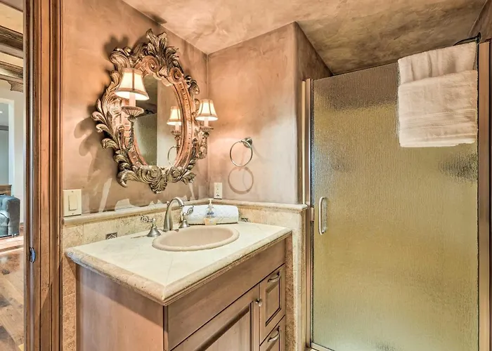 Outdoor Oasis, Games! Paradise Valley Group *